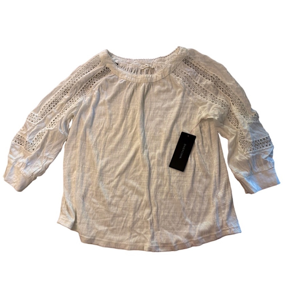 NWT White Blouse with Open Crochet Sleeves - Picture 1 of 7